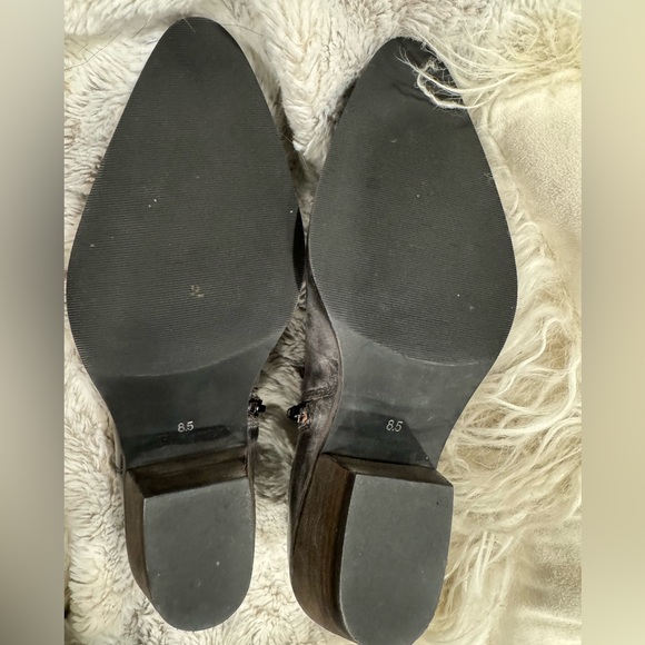 Size 8.5 short ROAN (Aggie) grey cowboy boots. Never worn. - Picture 4 of 5